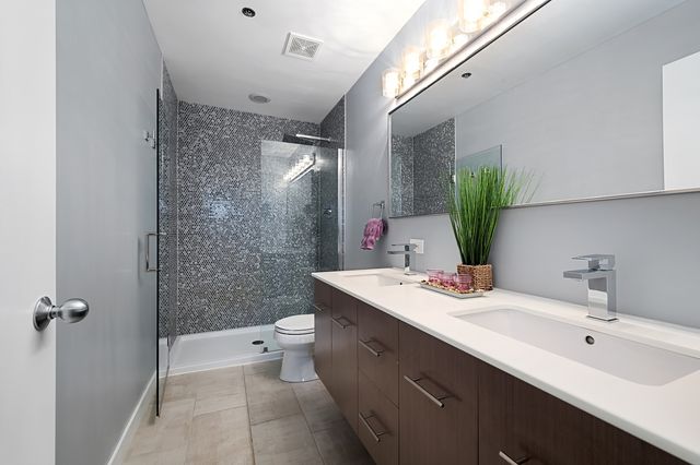 411 W ONTARIO Street 606, Chicago, IL 60654