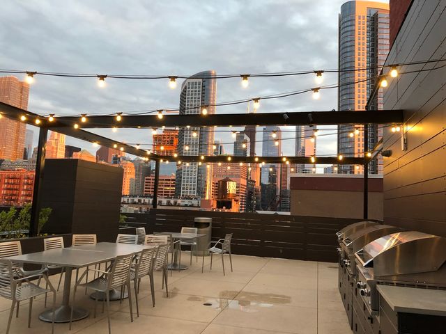 411 W ONTARIO Street 606, Chicago, IL 60654