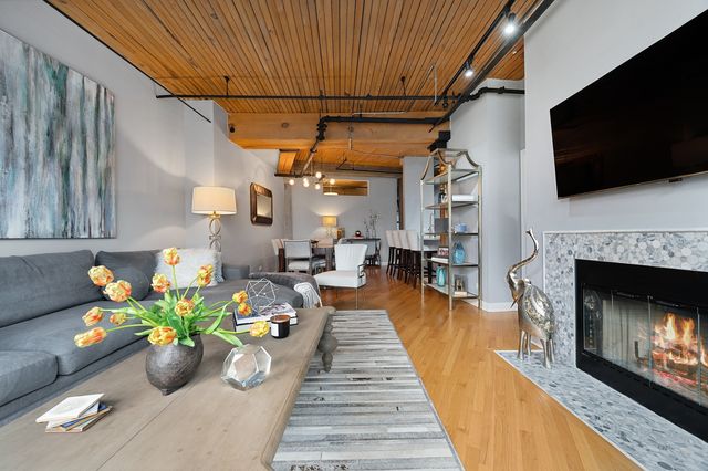 411 W ONTARIO Street 606, Chicago, IL 60654