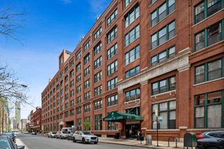 411 W ONTARIO Street 606, Chicago, IL 60654