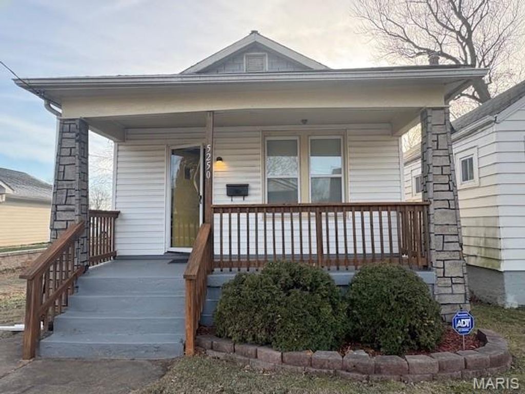 5250 Hamilton Avenue, Jennings, MO 63136