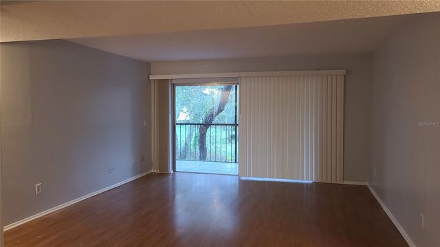 4411 SHADY TERRACE LANE 214, Tampa, FL 33613