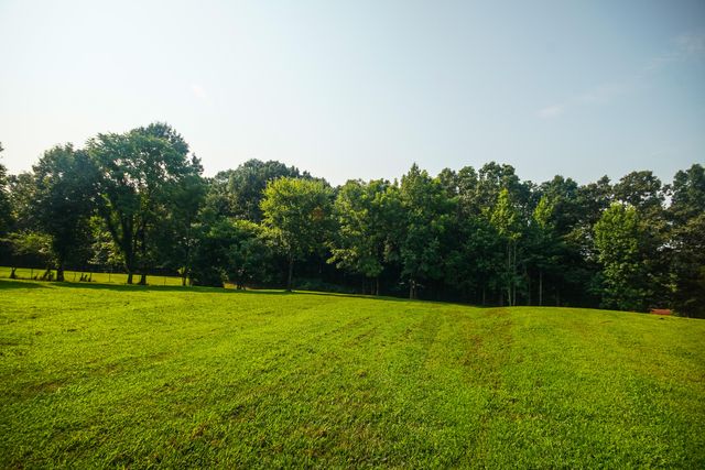 10112 Tommys Lane, Soddy Daisy, TN 37379