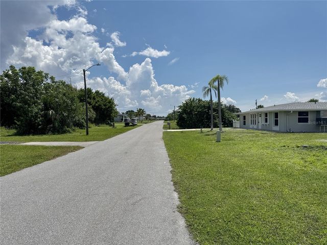 322 READING STREET NW, Port Charlotte, FL 33952