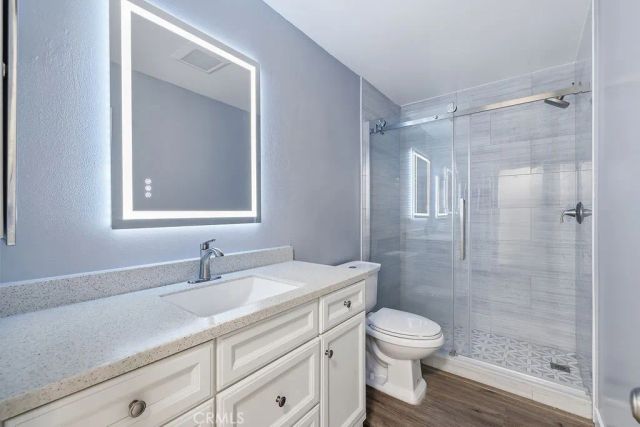 24430 W Nicklaus Drive L2, Valencia, CA 91355