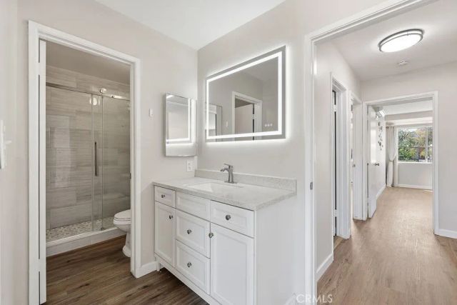 24430 W Nicklaus Drive L2, Valencia, CA 91355