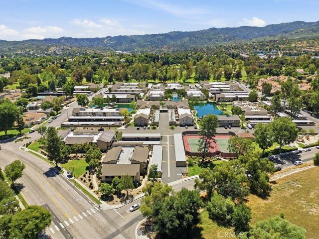 24430 W Nicklaus Drive L2, Valencia, CA 91355