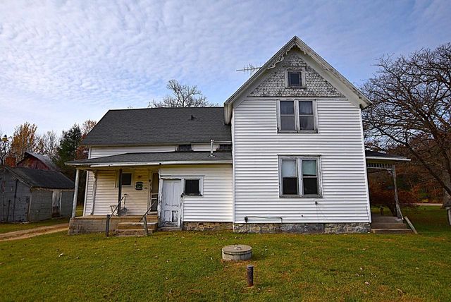 W10523 COUNTY ROAD C, Hancock, WI 54943