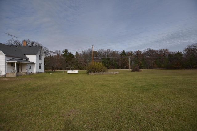 W10523 COUNTY ROAD C, Hancock, WI 54943