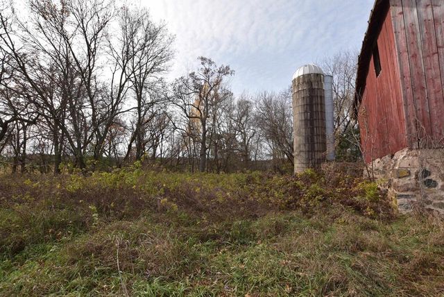 W10523 COUNTY ROAD C, Hancock, WI 54943