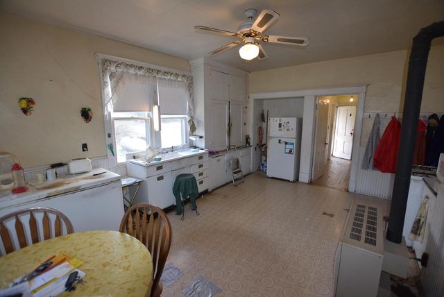 W10523 COUNTY ROAD C, Hancock, WI 54943