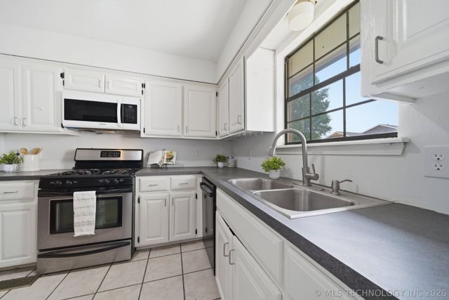 2837 W 113th Street, Jenks, OK 74037