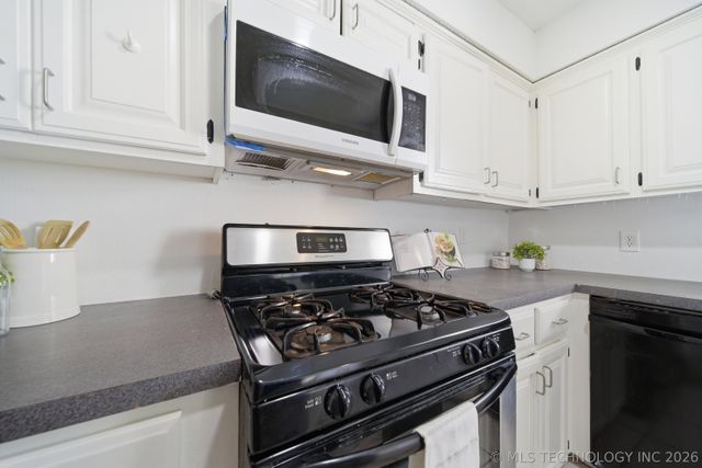 2837 W 113th Street, Jenks, OK 74037