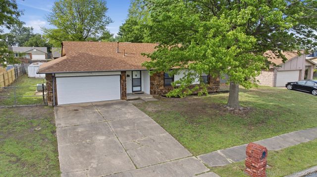 2837 W 113th Street, Jenks, OK 74037