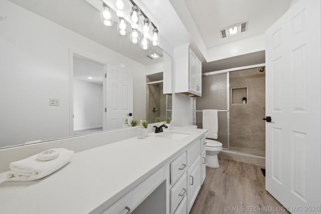 2837 W 113th Street, Jenks, OK 74037
