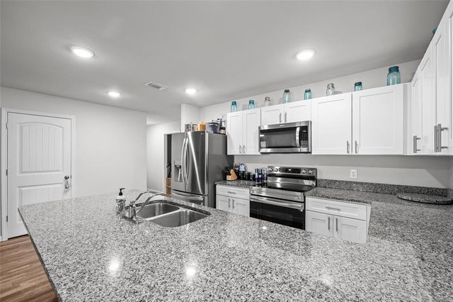 20105 NW 247TH STREET, High Springs, FL 32643
