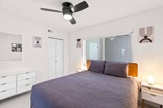 2417 NE 19th Avenue, Wilton Manors, FL 33305