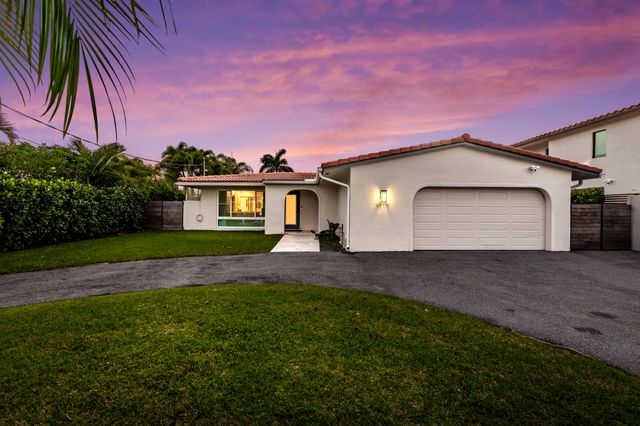 2417 NE 19th Avenue, Wilton Manors, FL 33305