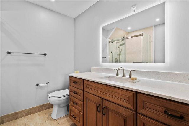 400 Crosswinds Drive B1, Greenacres, FL 33413