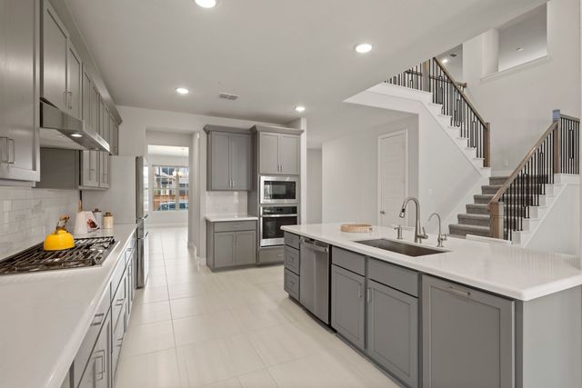 7013 Lost Falls Drive, Argyle, TX 76226