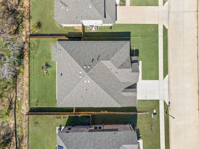 7013 Lost Falls Drive, Argyle, TX 76226