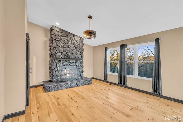 2516 Ridgeview Drive, High Ridge, MO 63049