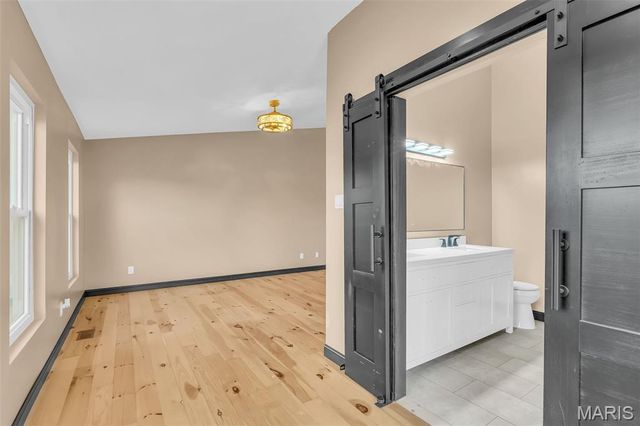 2516 Ridgeview Drive, High Ridge, MO 63049