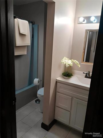 2516 Ridgeview Drive, High Ridge, MO 63049