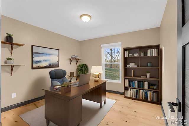 2516 Ridgeview Drive, High Ridge, MO 63049