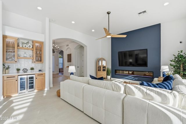 27420 N 85TH Drive, Peoria, AZ 85383