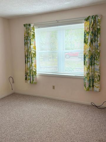 10113 W 34th Street 111, Minnetonka, MN 55305
