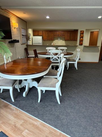 10113 W 34th Street 111, Minnetonka, MN 55305