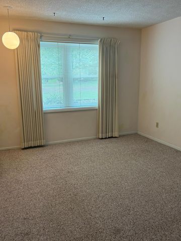 10113 W 34th Street 111, Minnetonka, MN 55305