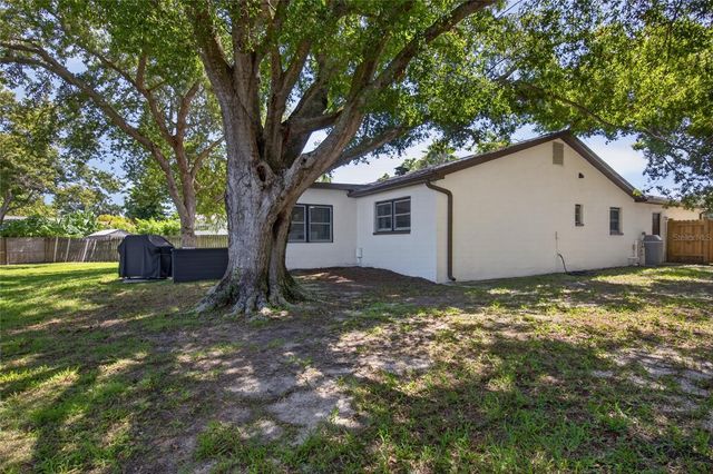 3281 BEAVER DRIVE, Clearwater, FL 33761