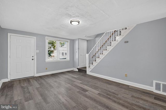 331 W 21ST ST, Chester, PA 19013