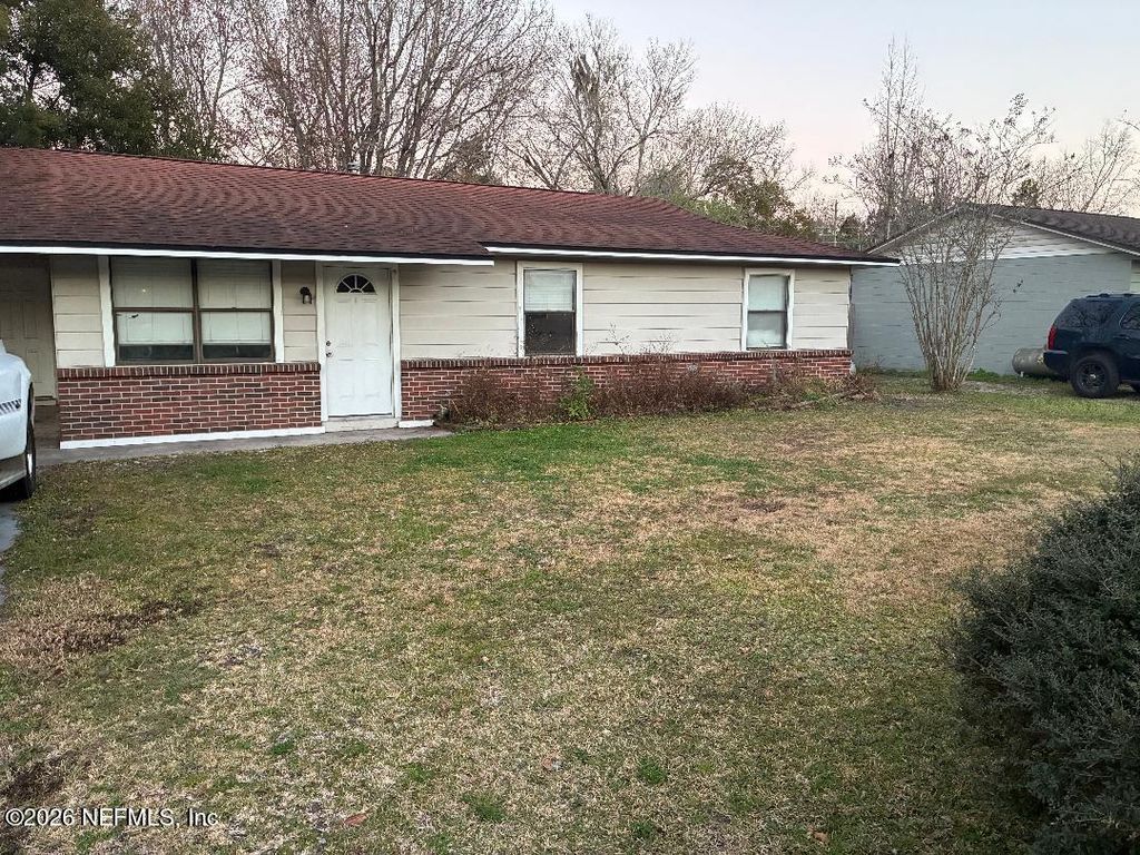 440 ROBERTS Street, Green Cove Springs, FL 32043