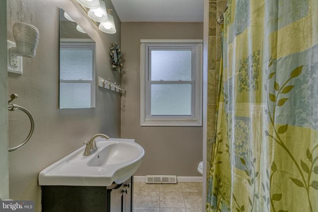 141 KENNEDY BLVD, Elkton, MD 21921
