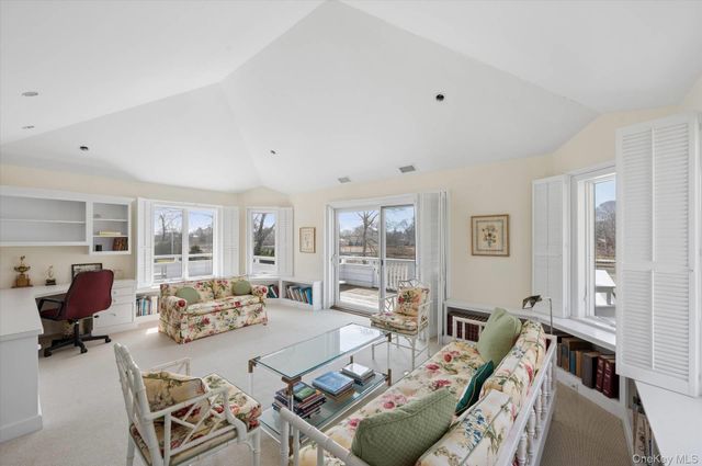 7 Penniman Point Road, Quogue, NY 11959