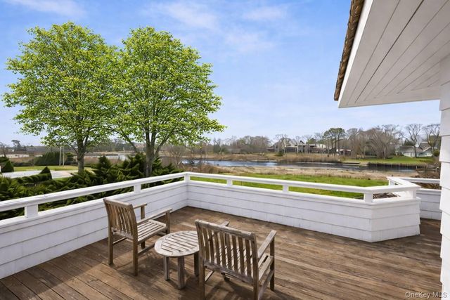 7 Penniman Point Road, Quogue, NY 11959