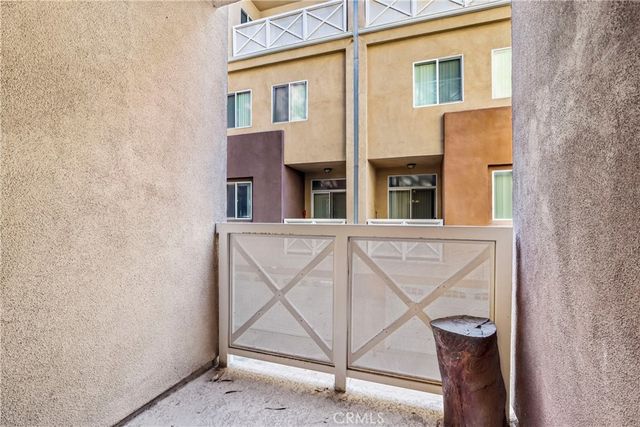11622 Oxnard Street, North Hollywood, CA 91606