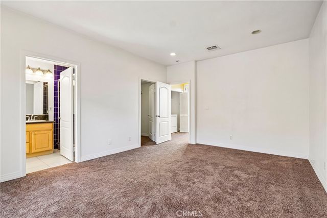 11622 Oxnard Street, North Hollywood, CA 91606