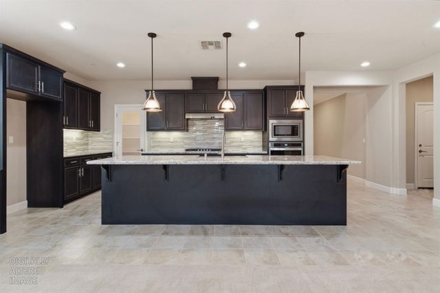 1632 Banister Ln, Manteca, CA 95337