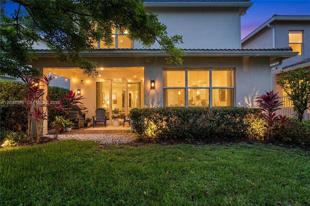 4325 Large Leaf Ln, Hollywood, FL 33021