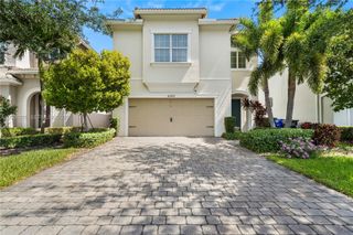 4325 Large Leaf Ln, Hollywood, FL 33021