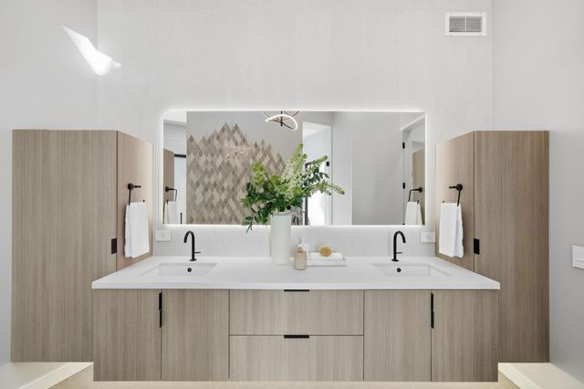 90 Crescent Drive, Palo Alto, CA 94301