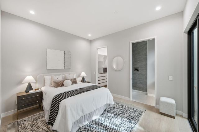 90 Crescent Drive, Palo Alto, CA 94301