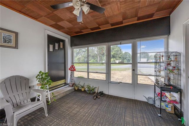 605 Piney Grove Road, Kernersville, NC 27284
