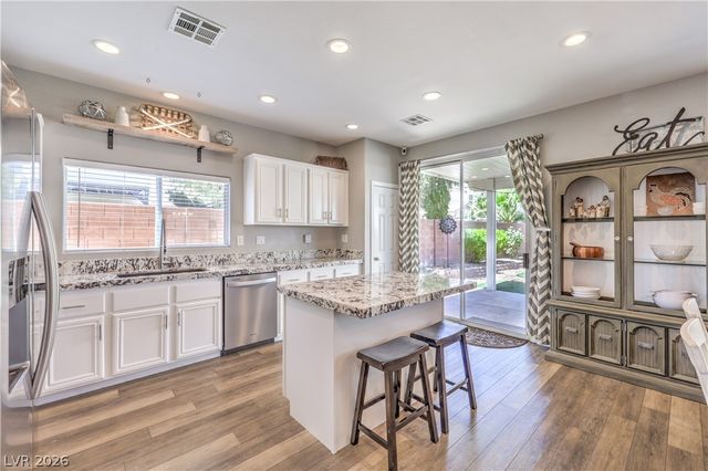 5016 Lone Wolf Avenue, Las Vegas, NV 89131