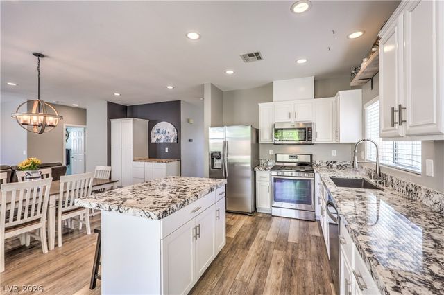 5016 Lone Wolf Avenue, Las Vegas, NV 89131