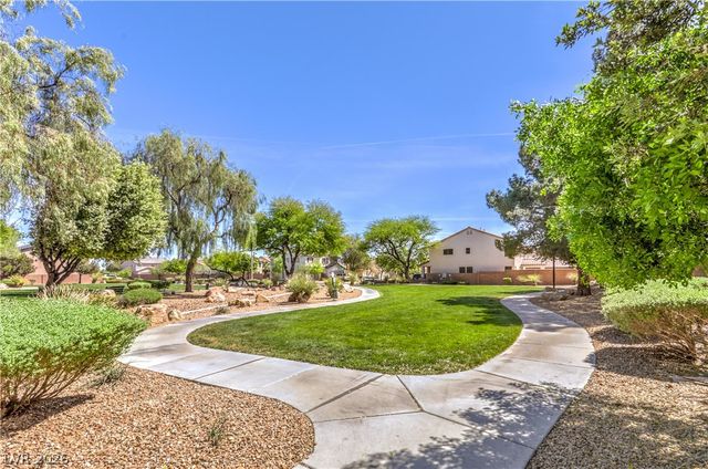 5016 Lone Wolf Avenue, Las Vegas, NV 89131